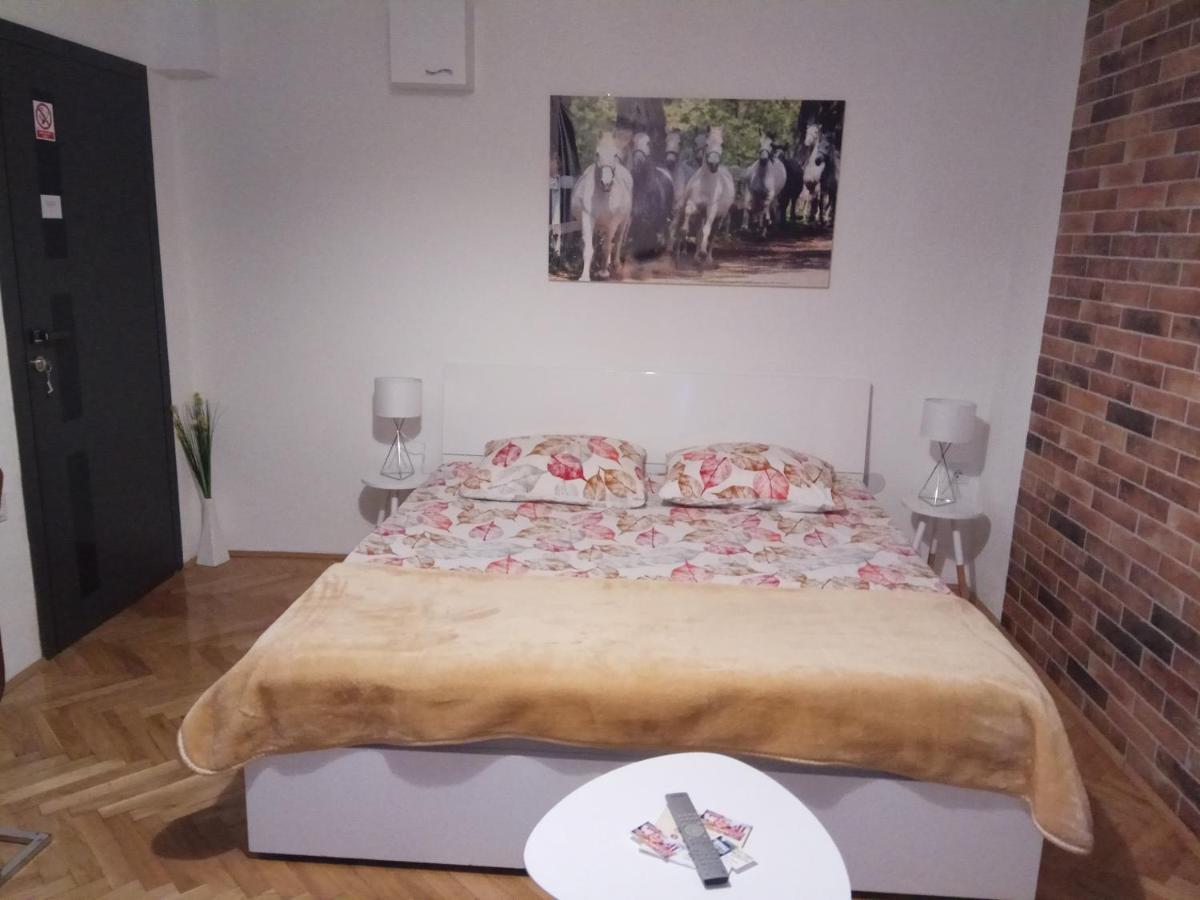 Apartman Lovric Đakovo Exterior photo